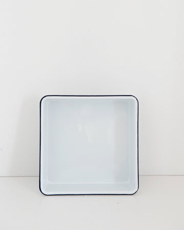 square bake tray - enamel - white with blue rim